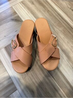 Ancient Greek sandals